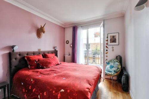 Apartment Spacieux Avec Balcon / Batignolles